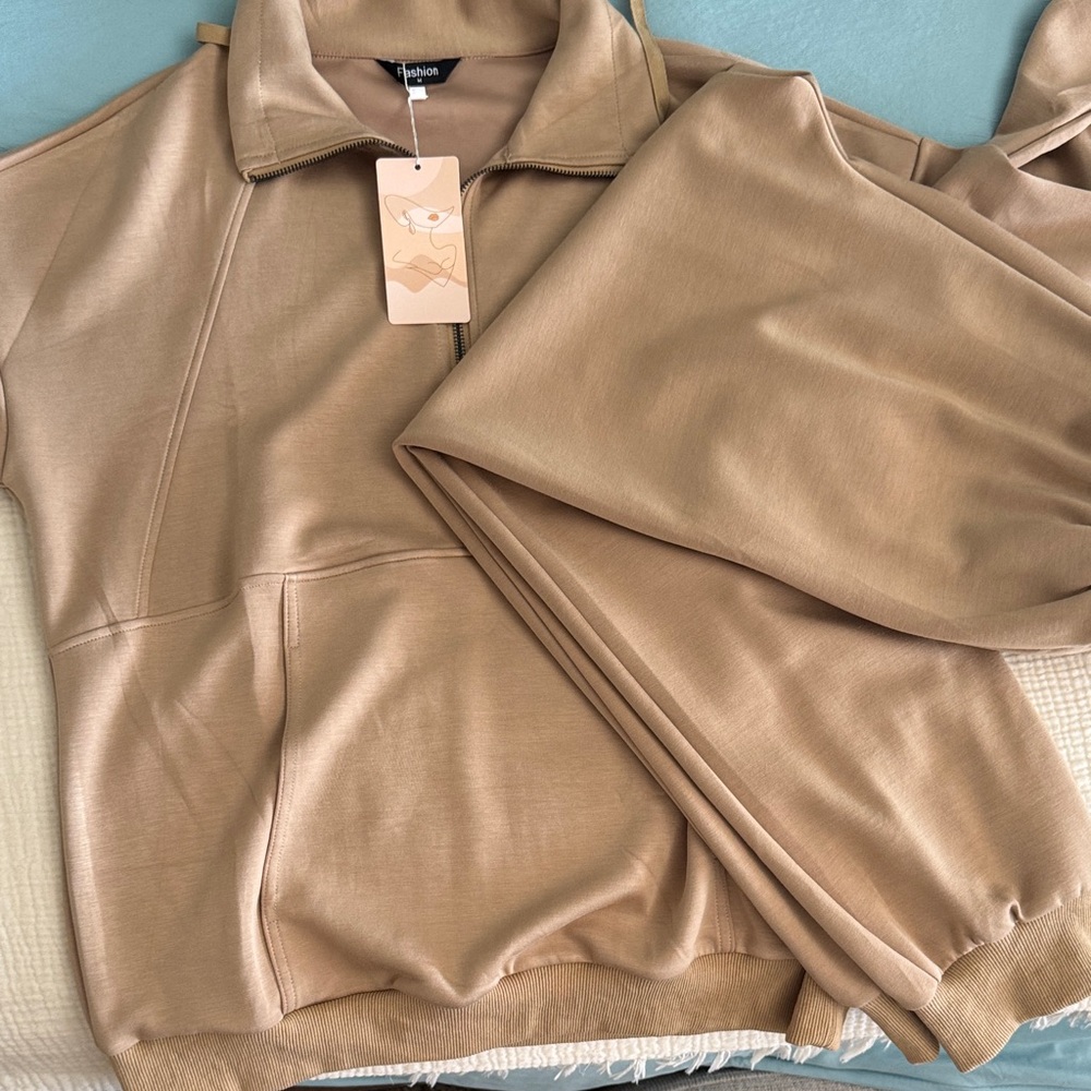 New with tags!! Chic Tan Women's Pantsuit